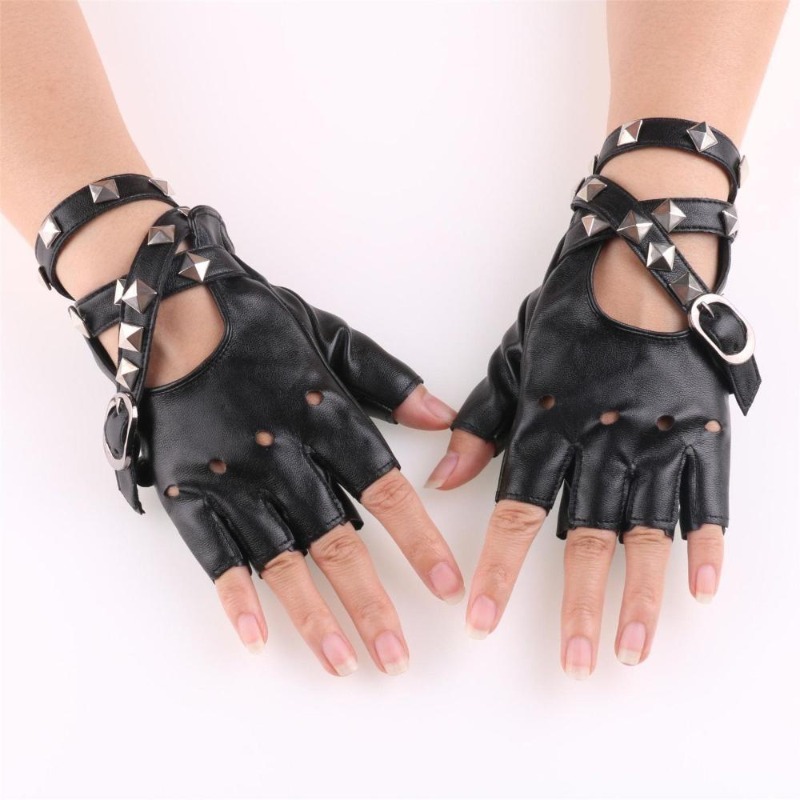 قفازات قيادة بدون أصابع للجنسي - مراجعة Leather Driving Glove وسعره